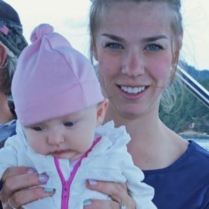 Meet your Posher, Erica bo